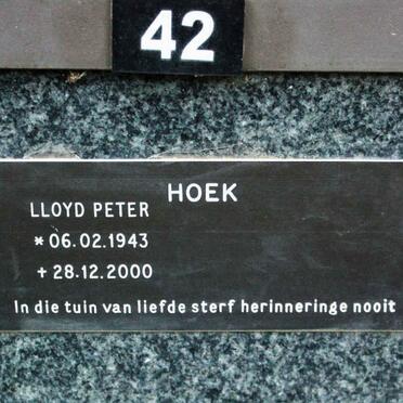 HOEK Lloyd Peter 1943-2000