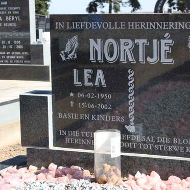 NORTJÉ Lea 1950.2002