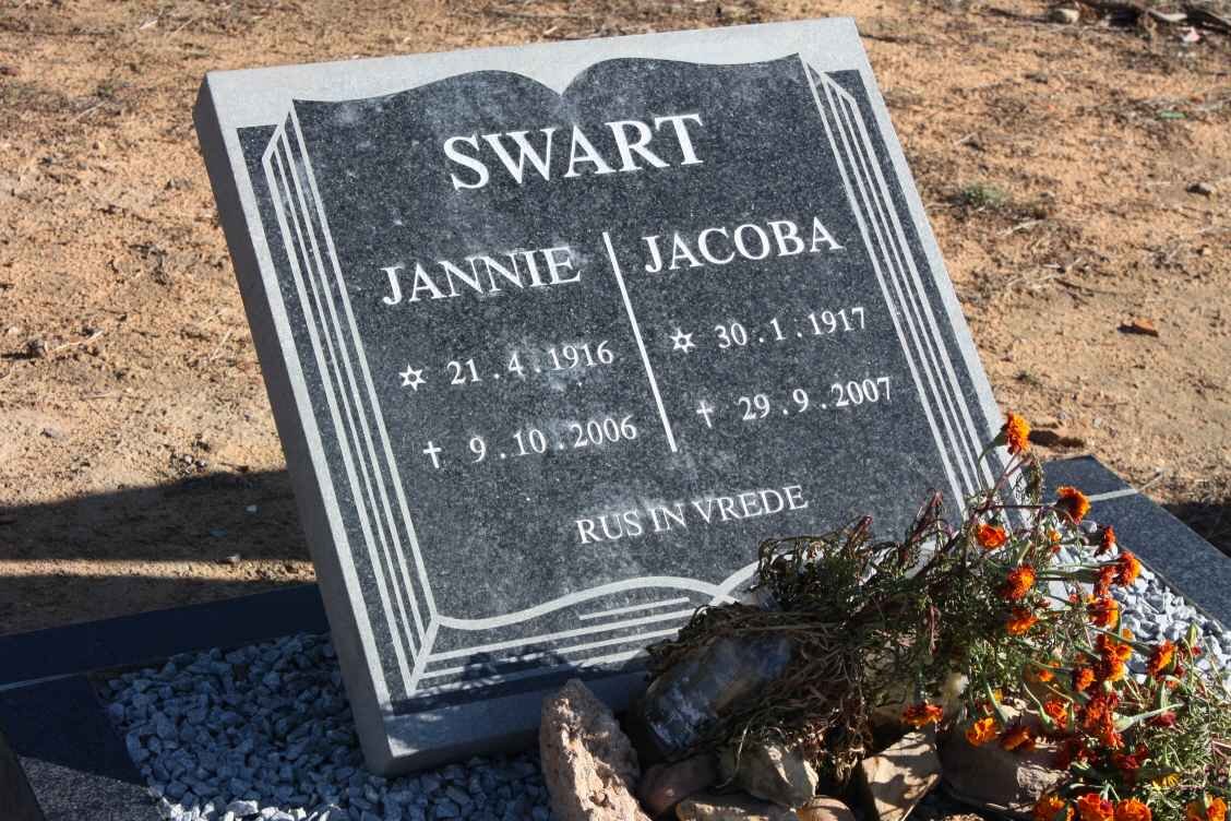 SWART Jannie 1916-2006 &amp; Jacoba 1917-2007