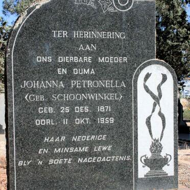 WESSELS Johanna Petronella neé SCHOONWINKEL 1871-1957