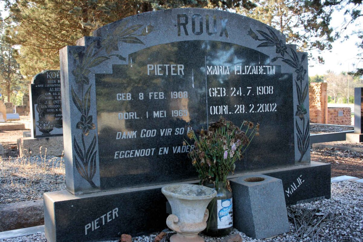 ROUX Pieter 1908-1969 &amp; Maria Elizabeth 1908-2002