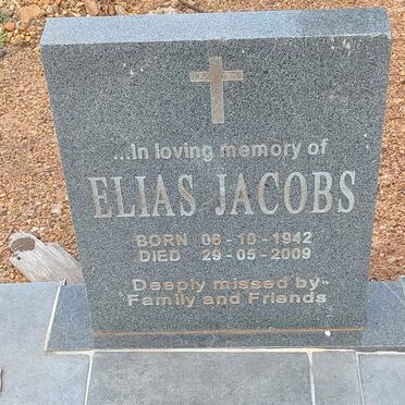 J - Vanne :: Surnames - J