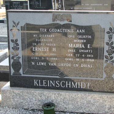 KLEINSCHMIDT Ernest H. 1901-1984 &amp; Maria E. SWART 1901-1988
