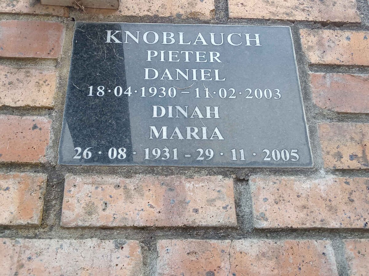 KNOBLAUCH Pieter Daniel 1930-2003 &amp; Dinah Maria 1931-2005
