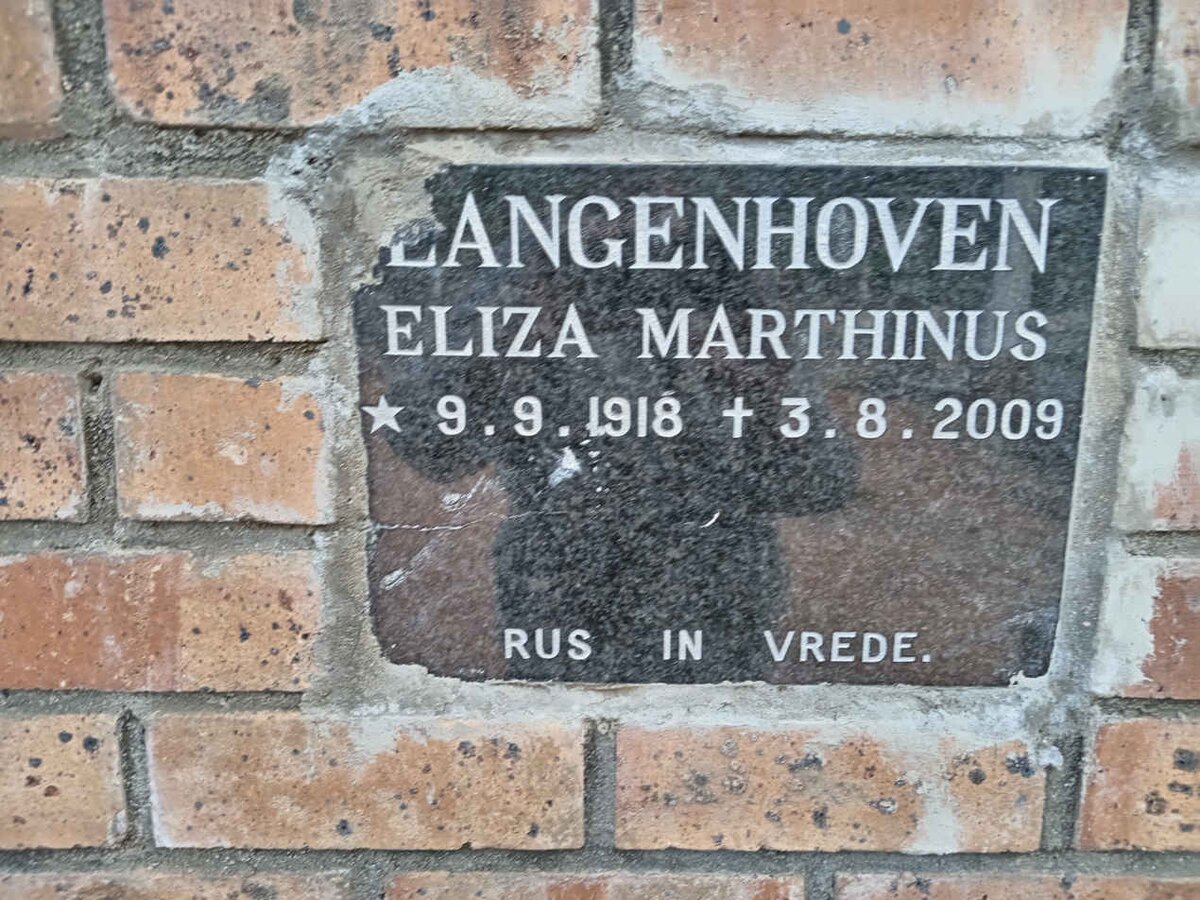 LANGENHOVEN Eliza Marthinus 1918-2009