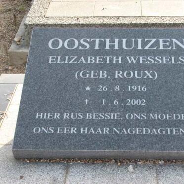 OOSTHUIZEN Elizabeth Wessels nee ROUX 1916-2002