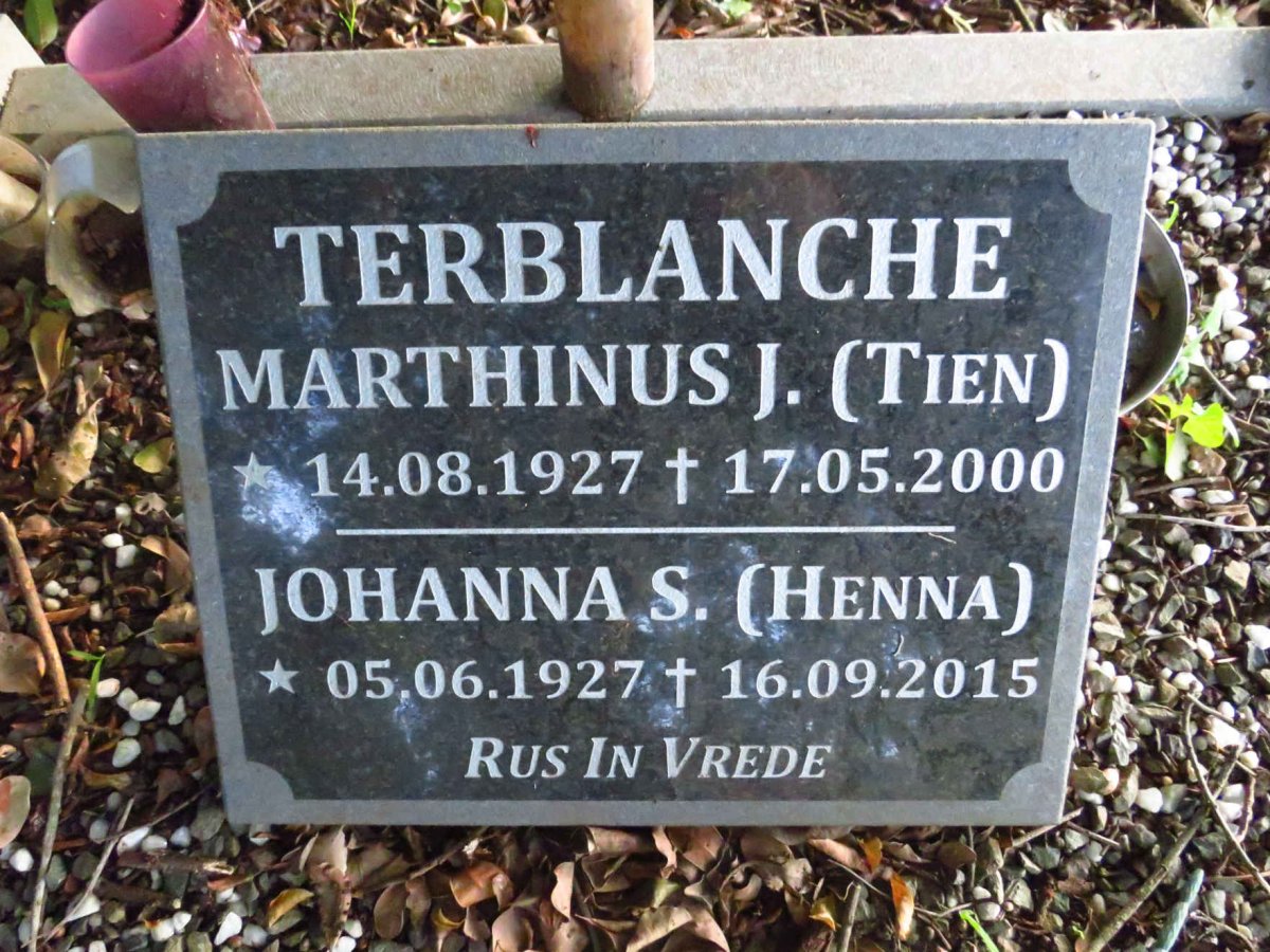 TERBLANCHE Marthinus J. 1927-2000 &amp; Johanna 1927-2015