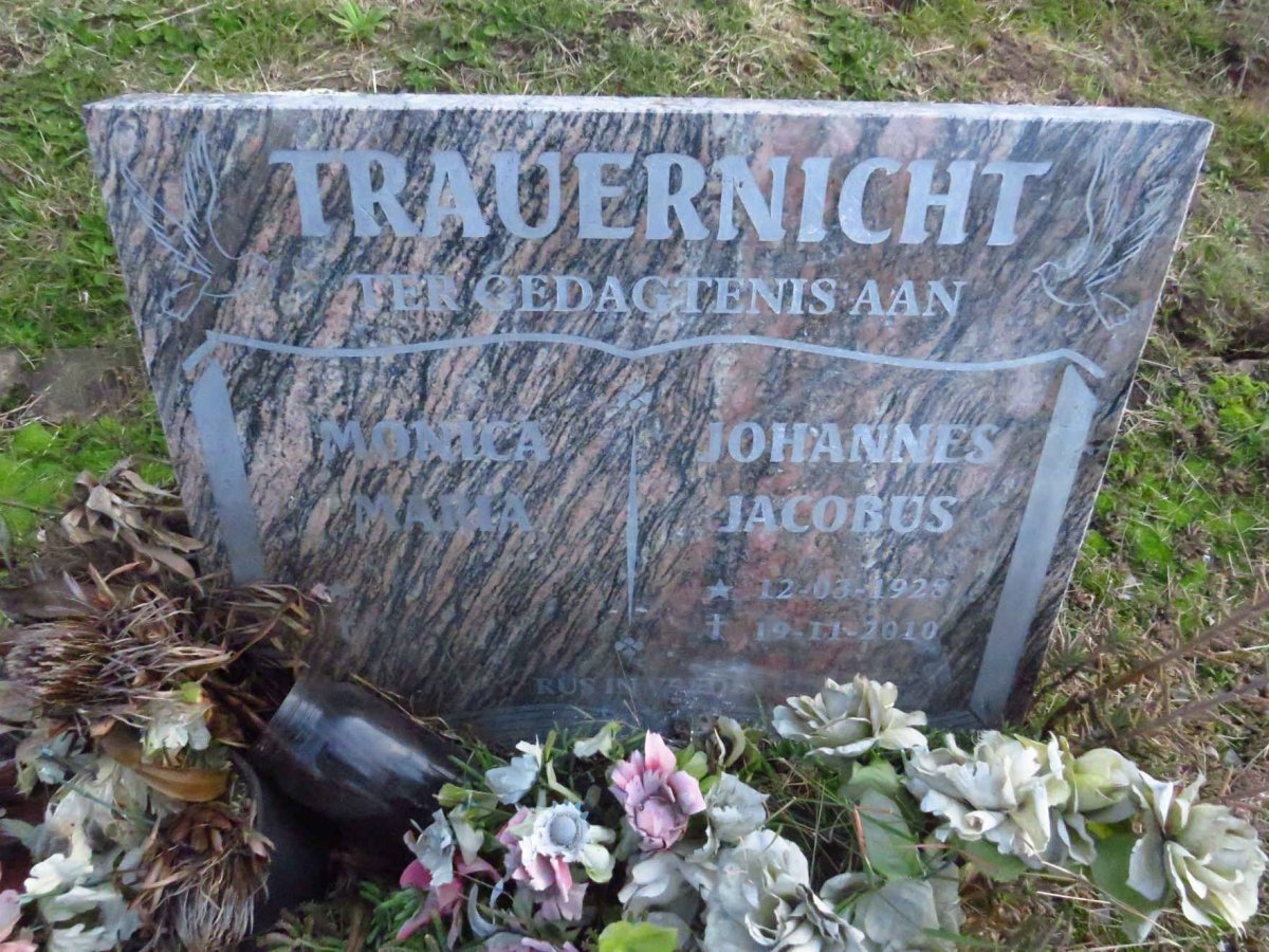 TRAUERNICHT Johannes Jacobus 1928-2010 &amp; Monica Maria