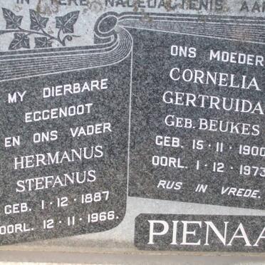 PIENAAR Hermanus Stefanus 1887-1966 &amp; Cornelia Gertruida BEUKES 1900-1973