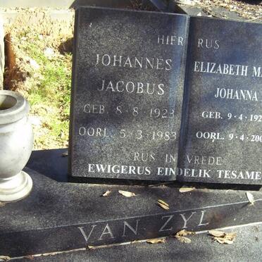ZYL Johannes Jacobus, van 1923-1983 &amp; Elizabeth Maria Johanna 1928-2002
