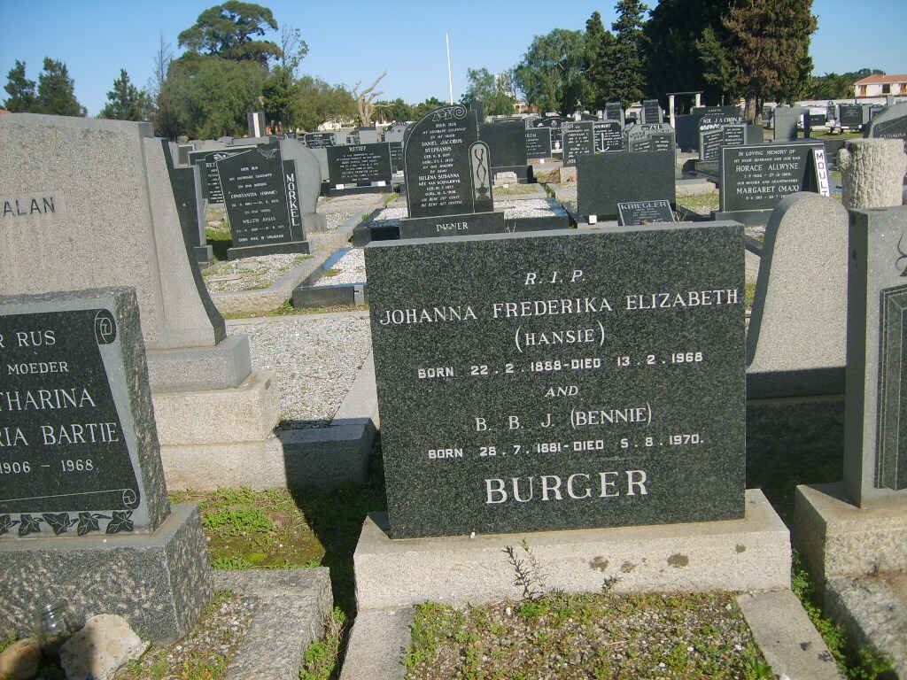 BURGER B.B.J. 1881-1970 &amp; Johanna Frederika Elizabeth 1888-1968