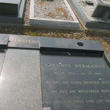 CARSTENS Theunis Hermanus 1918-1989