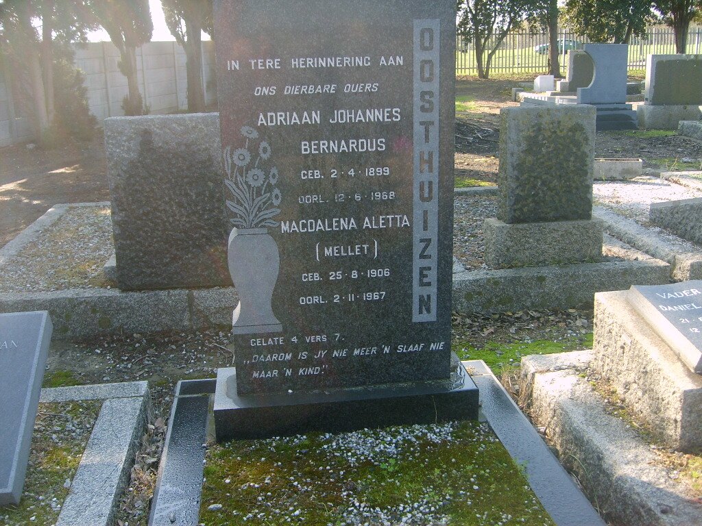 OOSTERHUIZEN Adriaan Johannes Bernadus 1899-1968 &amp; Magdalena Aletta MELLET 1906-1967