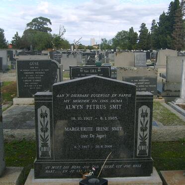 SMIT Alwyn Petrus 1907-1965 &amp; Marguerite Irene MEIRING previously OOSTHUIZEN nee DE JAGER 1917-2008