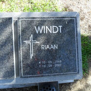 WINDT Riaan 1968-2007