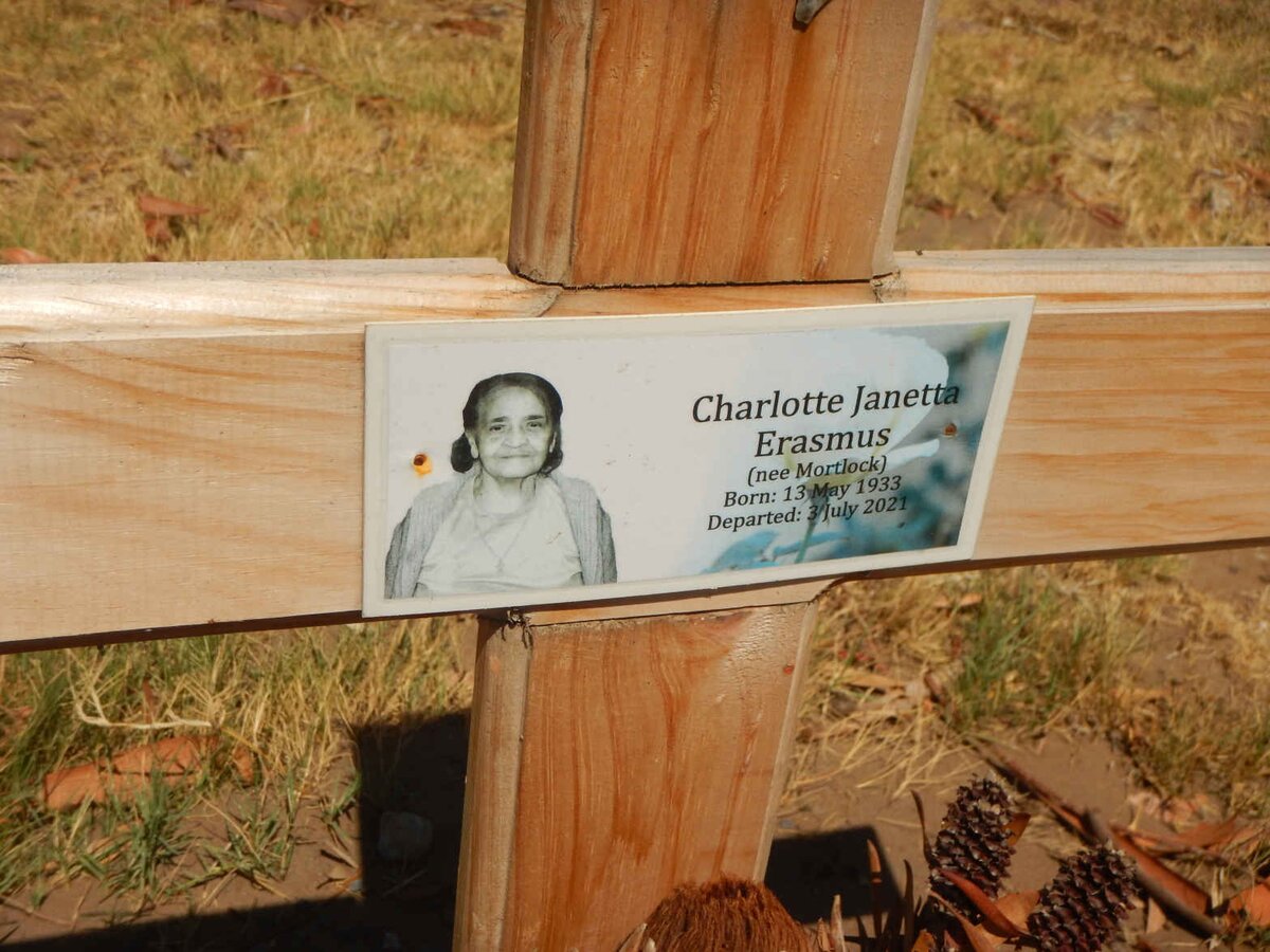 ERASMUS Charlotte Janetta nee MORTLOCK 1933-2021