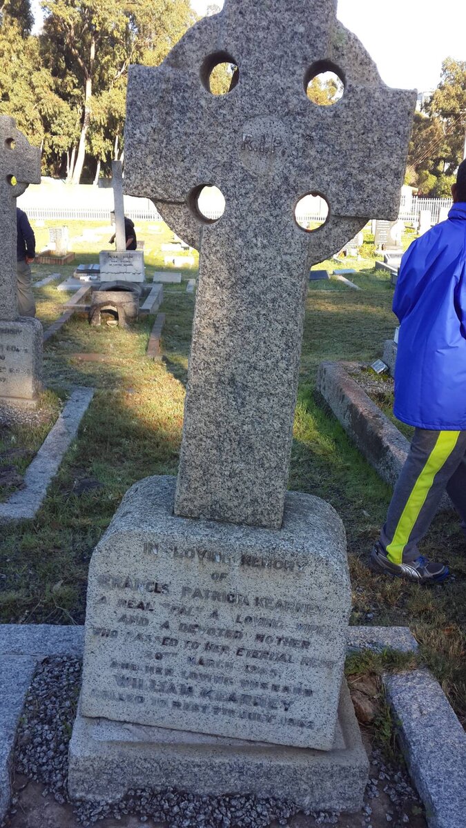 KEARNEY William -1962 &amp; Frances Patricia -1955