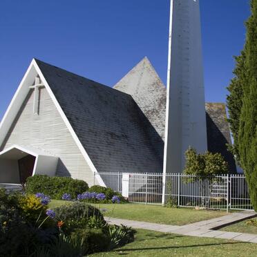 Western Cape, STRAND, NG Kerk Strand Noord, Gedenkmuur