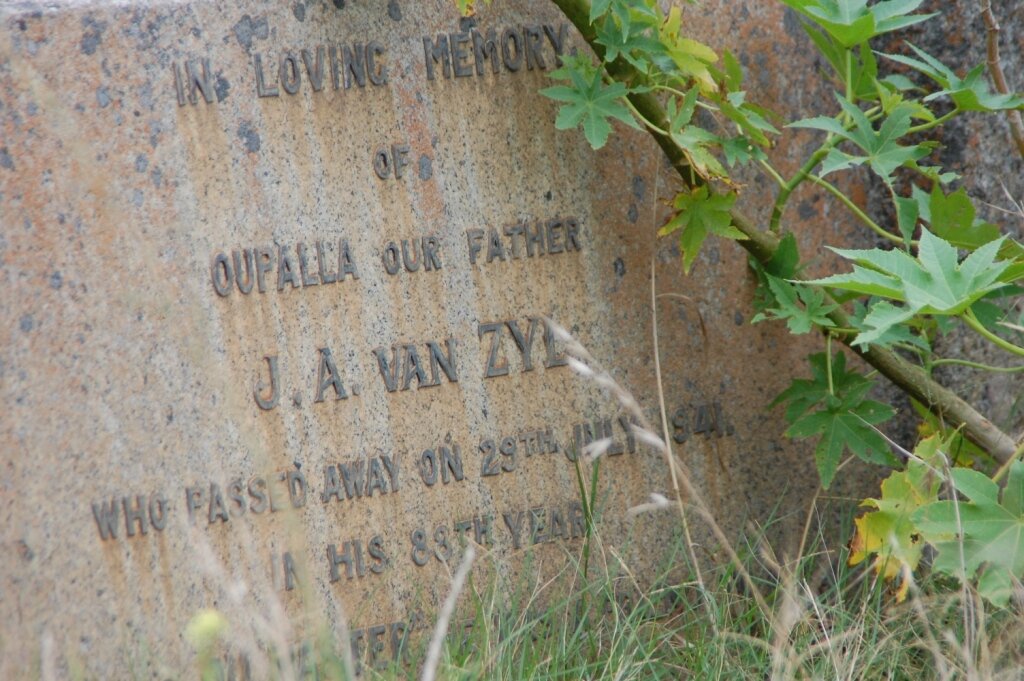 ZYL J.A., van -194?