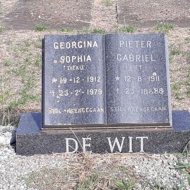 WIT Pieter Gabriel, de 1911-198? &amp; Georgina Sophia 1912-1979