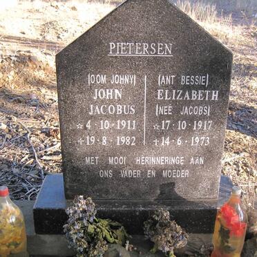 PIETERSEN John Jacobus 1911-1982 &amp; Elizabeth JACOBS 1917-1973