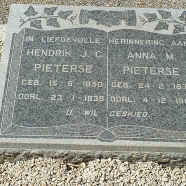 PIETERSE Hendrik J.C. 1850-1936 &amp; Anna M. 1875-1965