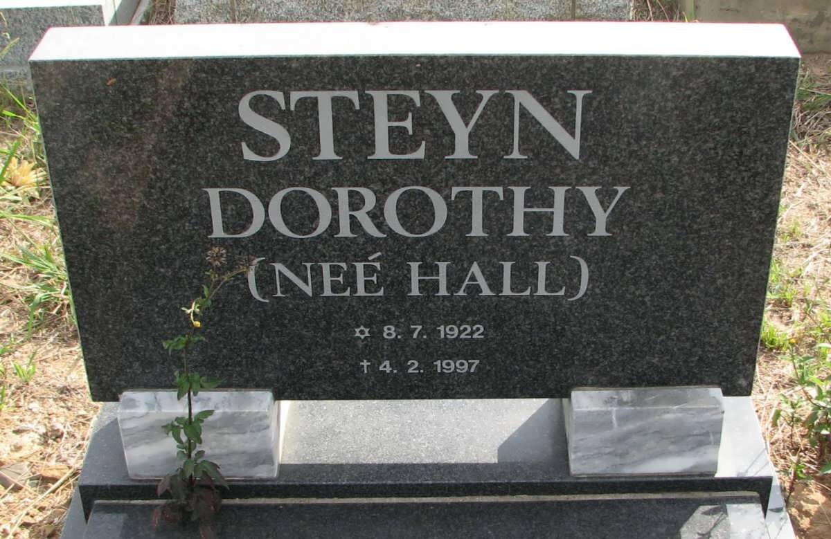 STEYN Dorothy nee HALL 1922-1997
