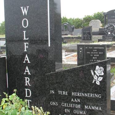 W - Surnames :: Vanne - W