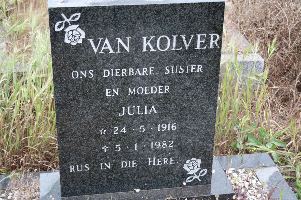 KOLVER Julia, van 1916-1982