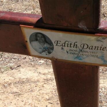 DANIELS Edith 1937-2018