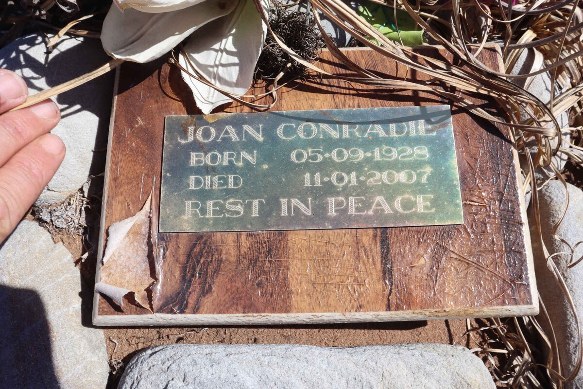 CONRADIE Joan 1928-2007