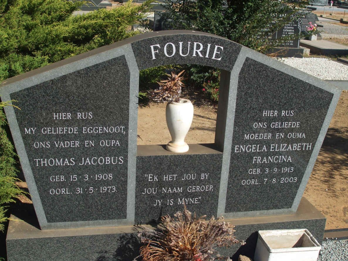 FOURIE Thomas Jacobus 1908-1973 &amp; Engela Elizabeth Francina 1913-2003