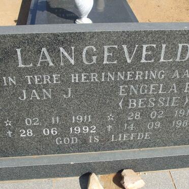LANGEVELD Jan J. 1911-1992 &amp; Engela E. 1912-1987