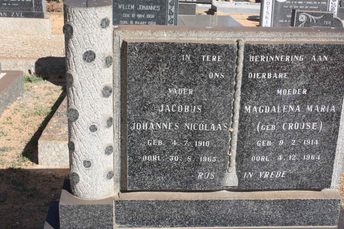 TREDOUX Jacobus Johannes Nicolaas 1910-1965 &amp; Magdalena Maria CROUSE 1914-1964