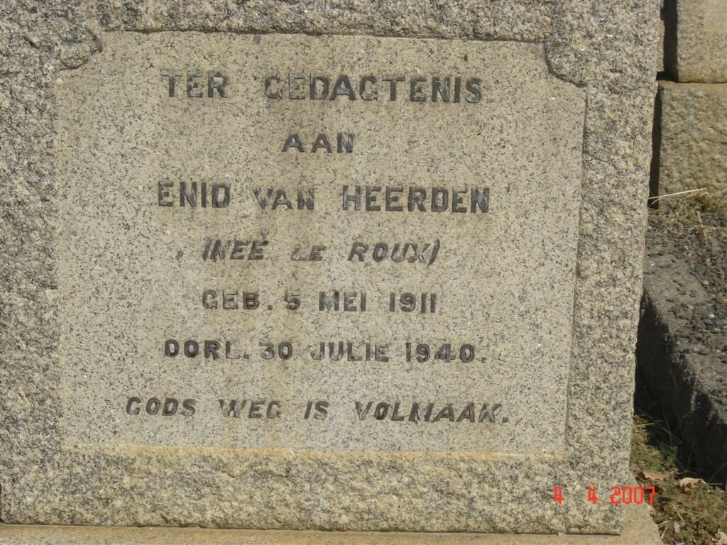 HEERDEN Enid, van nee LE ROUX 1911-1940