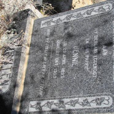 KIRSTEN Hennie 1893-1959 &amp; Cornelia Margaretha Maria ERASMUS 1890-1967