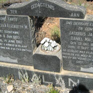 MALAN Jacobus Jacob Daniel 1898-1964 &amp; Isabella Elizabeth M. SCHOEMAN 1893-1967