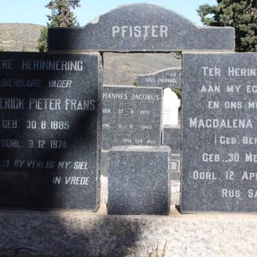 PFISTER Frederick Pieter Frans 1885-1974 &amp; Magdalena Hendria BERGH 1883-1965 