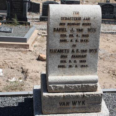 WYK Daniel J., van 1863-1945 &amp; Elizabeth A.S. SAAIMAN 1868-1946
