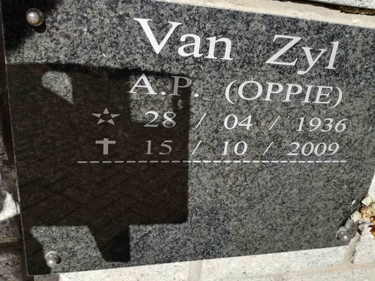 ZYL A.J., van 1936-2009