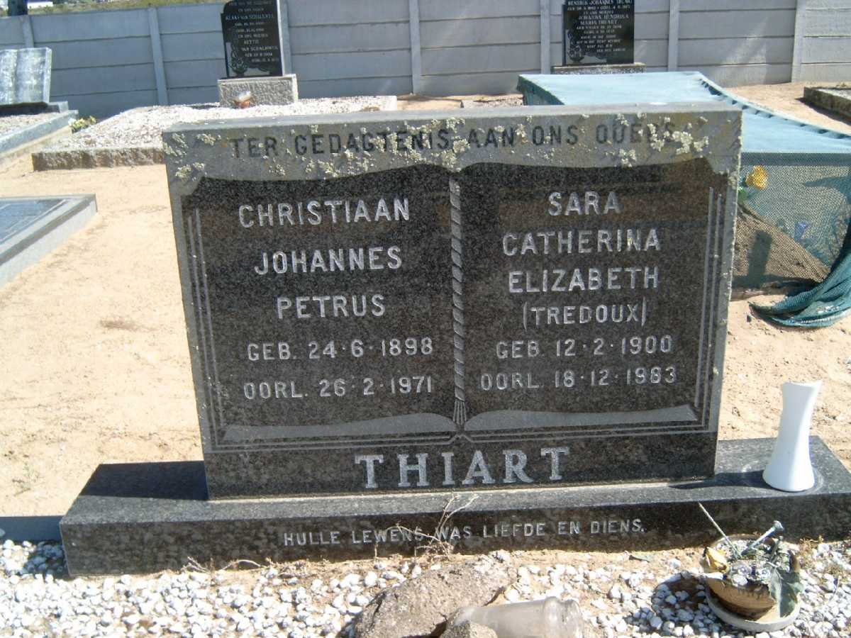 THIART Christiaan Johannes Petrus 1898-1971 &amp; Sara Catherina Elizabeth TREDOUX 1900-1983