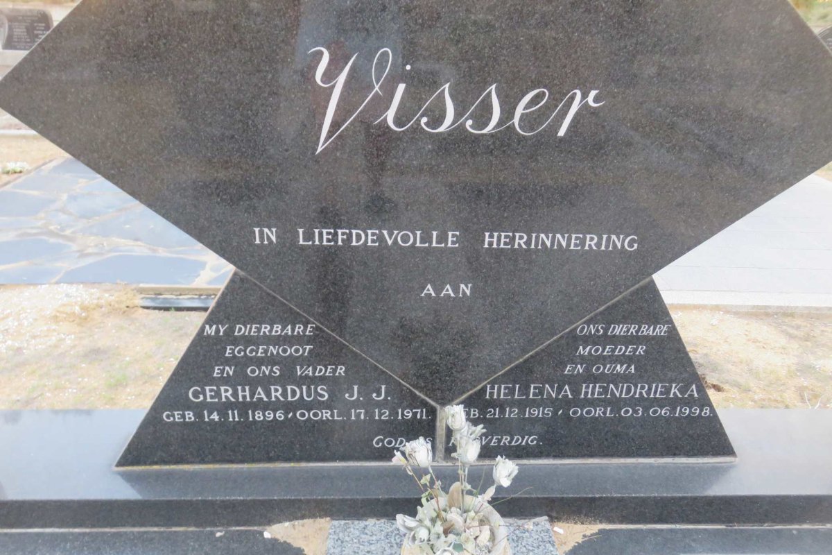 VISSER Gerhardus J.J. 1896-1971 &amp; Helena Hendrieka 1915-1998