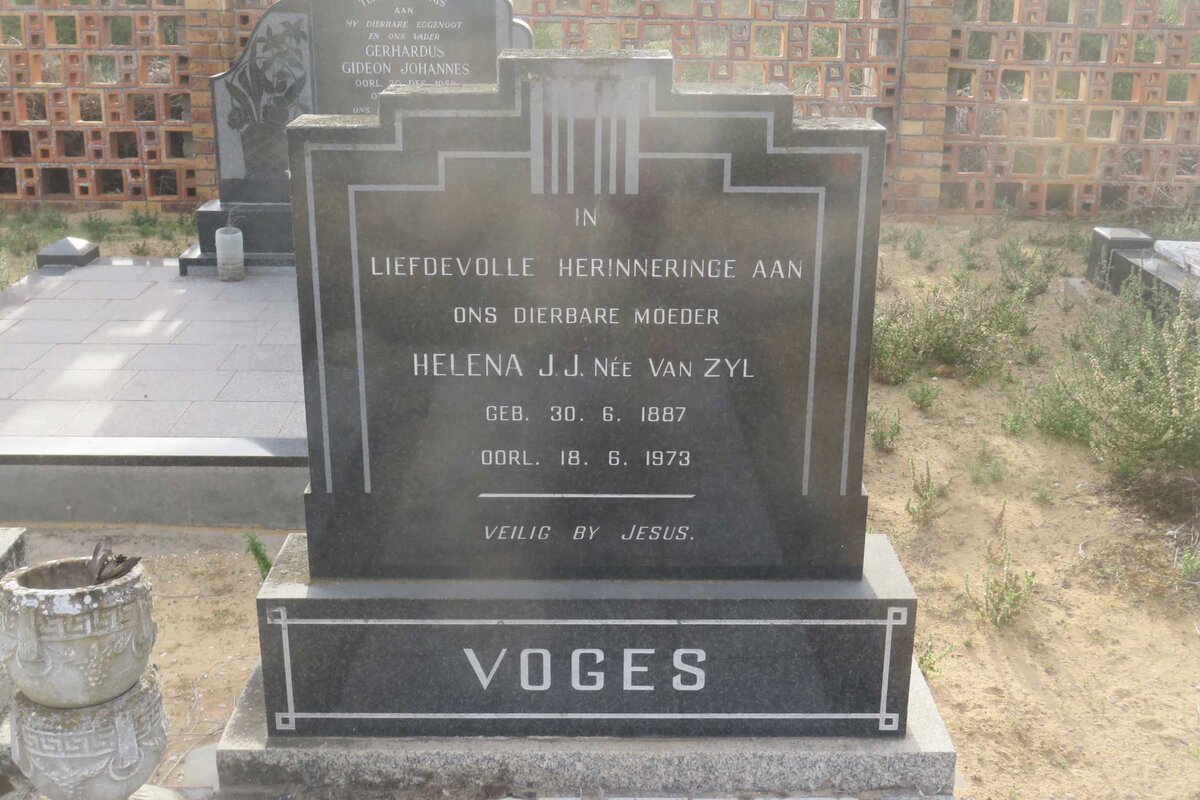 VOGES Helena J.J. nee VAN ZYL 1887-1973
