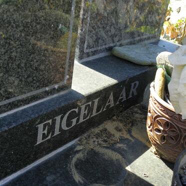 EIGELAAR Johnnie 1925-2008 &amp; Sannie VOGES 1932-2013