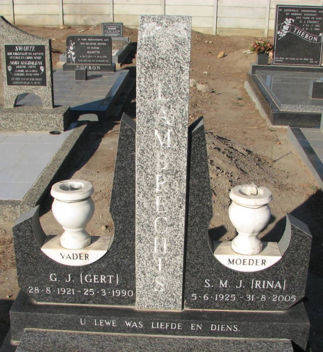 LAMBRECHTS G.J. 1921-1990 &amp; S.M.J. 1925-2005