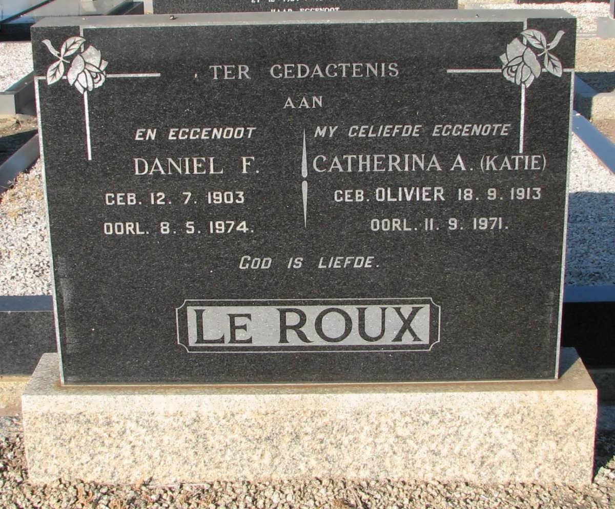 ROUX Daniel F., le 1903-1974 &amp; Catharina A. OLIVIER 1913-1971