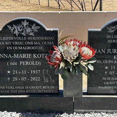 KOTZE Jan Jurgen Steyn 1932-2023 & Anna-Marie PEROLD 1937-2022