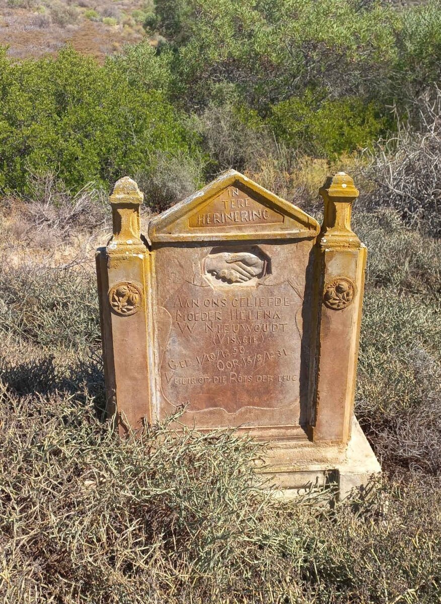 NIEUWOUDT Helena W. nee VISAGIE 1850-1931
