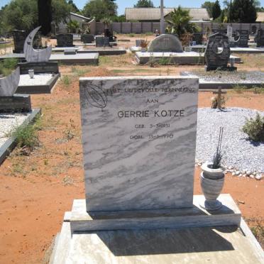 KOTZE Gerrie 1951-1990