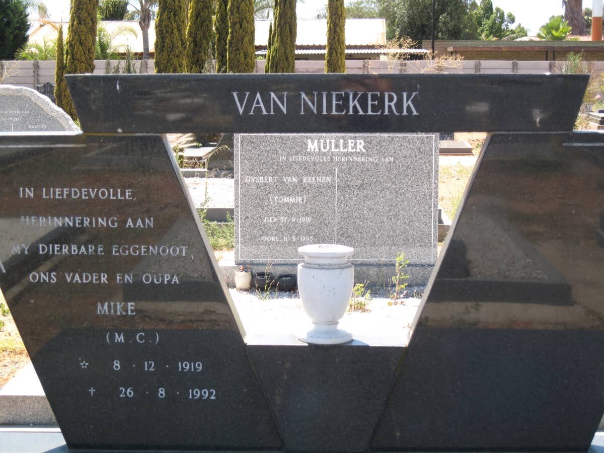 NIEKERK M.C., van 1919-1992
